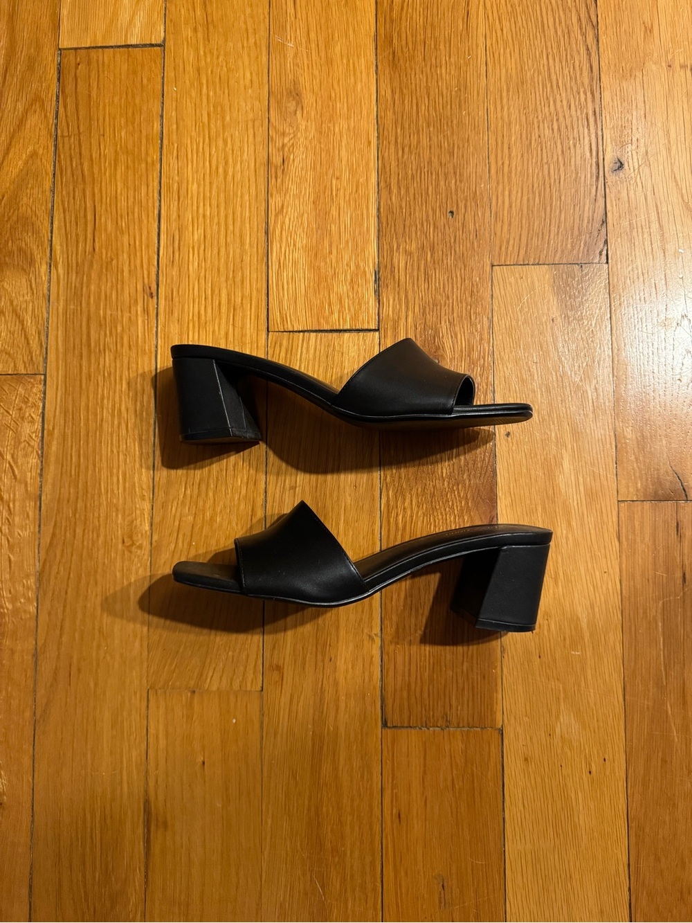Vintage Black Slide Block Heel Sandals